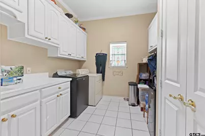 2315 Homestead, Tyler, TX 75701 - Photo 13
