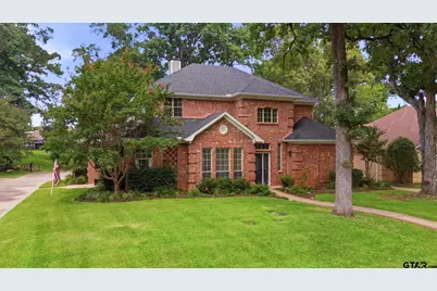 1111 Heather Ln, Longview, TX 75604 - Photo 1