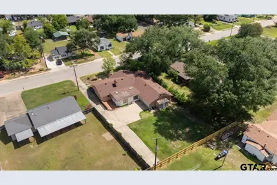 404 Marion Drive, Longview, TX 75602 - Photo 39