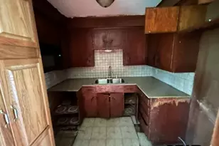 4465 W Commerce Ave, Gladewater, TX 75647 - Photo 5