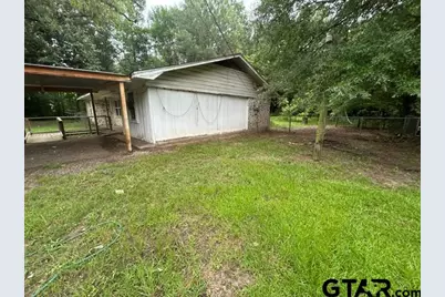 4465 W Commerce Ave, Gladewater, TX 75647 - Photo 3