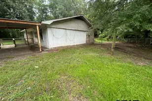 4465 W Commerce Ave, Gladewater, TX 75647 - Photo 3