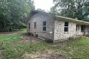 4465 W Commerce Ave, Gladewater, TX 75647 - Photo 17