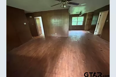 4465 W Commerce Ave, Gladewater, TX 75647 - Photo 5