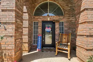 3099 Rolling Hill Dr, Tyler, TX 75702 - Photo 3