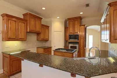 1202 Riverbend, Tyler, TX 75703 - Photo 7
