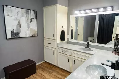 805 Elaine Drive, Tyler, TX 75703 - Photo 13