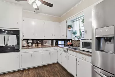 106 Highland Dr, Pittsburg, TX 75686 - Photo 11