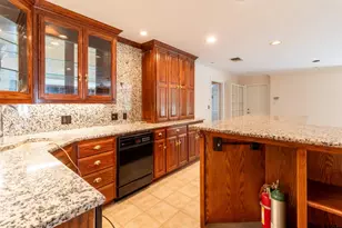 3215 Birdwell, Tyler, TX 75701 - Photo 13