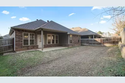 2927 Meadow Brook Trl, Tyler, TX 75701 - Photo 29