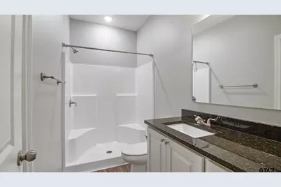 2927 Meadow Brook Trl, Tyler, TX 75701 - Photo 19
