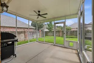 345 Bunker Dr, Tyler, TX 75703 - Photo 21