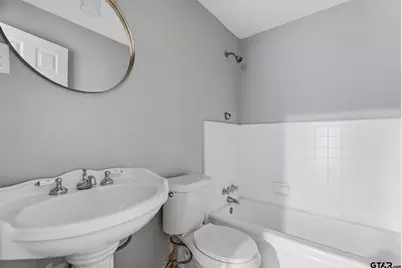 1520 Hankerson, Tyler, TX 75701 - Photo 17