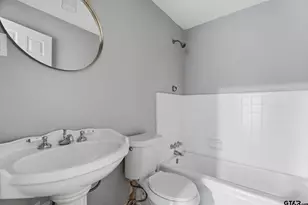 1520 Hankerson, Tyler, TX 75701 - Photo 17
