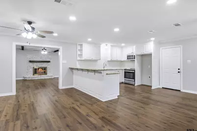 2403 Breckenridge, Tyler, TX 75702 - Photo 15