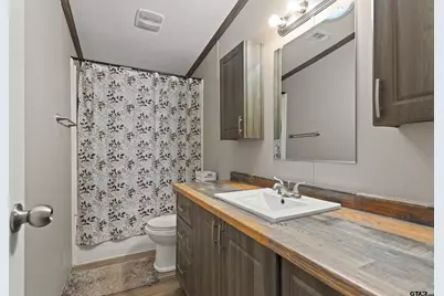 17210 Countrywood, Lindale, TX 75771 - Photo 15