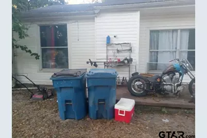 405 E South St, Overton, TX 75684 - Photo 1