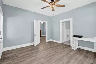 106 N College St, Marshall, TX 75670 - Photo 11