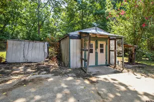 106 N College St, Marshall, TX 75670 - Photo 9