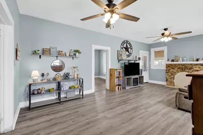 106 N College Street, Marshall, TX 75670 - Photo 17