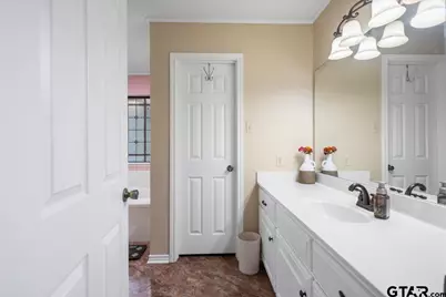 3108 Varsity Dr, Tyler, TX 75701 - Photo 37