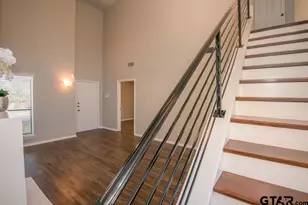 5823 Hollytree, Tyler, TX 75703 - Photo 7