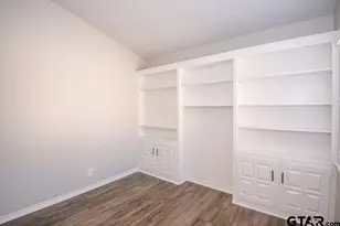 5823 Hollytree, Tyler, TX 75703 - Photo 19