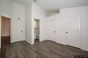 5901 Hollytree, Tyler, TX 75703 - Photo 17