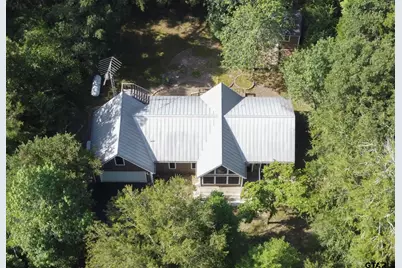 153 Candlelight Cv, Holly Lake Ranch, TX 75765 - Photo 27