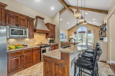 404 Corrigan Trails Blvd, Lindale, TX 75771 - Photo 7