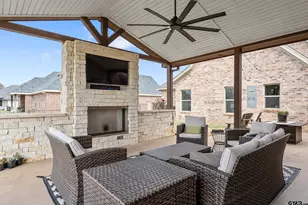 404 Corrigan Trails Blvd, Lindale, TX 75771 - Photo 31