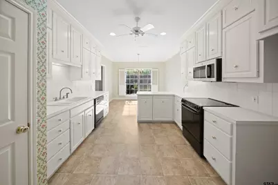 3134 Stanford Ct, Tyler, TX 75701 - Photo 11
