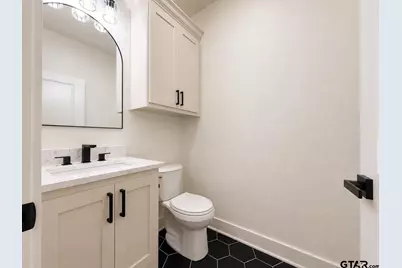 19421 Cedarpark Pl, Lindale, TX 75771 - Photo 21
