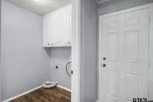 1100 Foxglove Ln, Tyler, TX 75703 - Photo 15