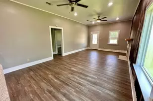 156 Sycamore St, Alto, TX 75925 - Photo 3
