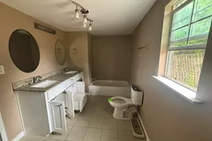 307 Russell, Hughes Springs, TX 75656 - Photo 17