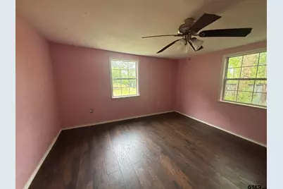 307 Russell, Hughes Springs, TX 75656 - Photo 11