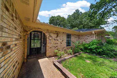 3908 Wakefield Dr, Tyler, TX 75701 - Photo 3