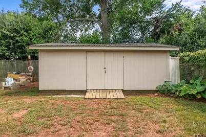 116 Larkspur Ln, Palestine, TX 75803 - Photo 37