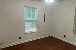 1702 W Mims St, Tyler, TX 75702 - Photo 9