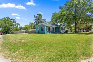 1126 Skyline St, Tyler, TX 75701 - Photo 3