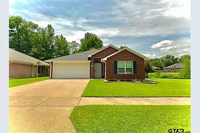 302 Willowbrook Lane, Whitehouse, TX 75791 - Photo 1