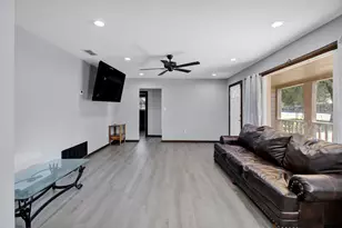 1003 Premier, Longview, TX 75604 - Photo 25