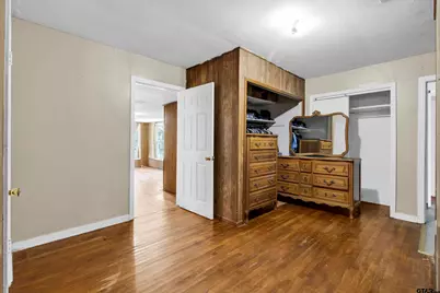 1003 Premier, Longview, TX 75604 - Photo 15