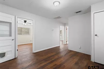 510 N Main Street (Hwy 69), Lindale, TX 75771 - Photo 27
