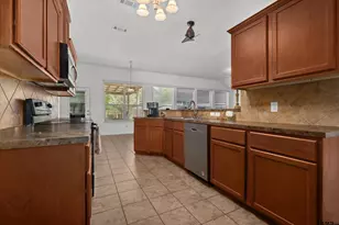 12160 Wild Horse, Tyler, TX 75706 - Photo 13