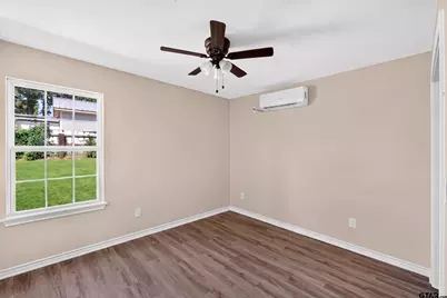 22812 Creekwood Dr, Flint, TX 75762 - Photo 11