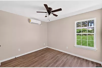 22812 Creekwood Dr, Flint, TX 75762 - Photo 9