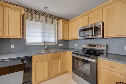 406 Eisenhower, Tyler, TX 75704 - Photo 11