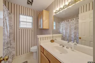 406 Eisenhower, Tyler, TX 75704 - Photo 17